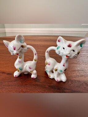 2 Vintage Anthropomorphic Cats MCM 1950s Figurines Polka Dots Japan Rare Retro